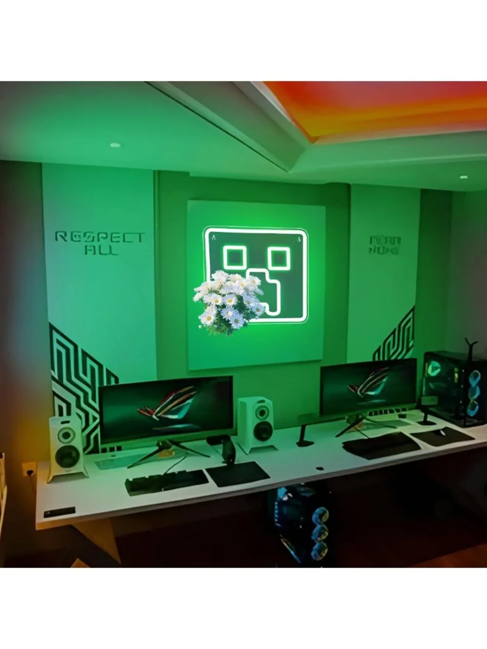 Neon Game Sign for Wall Decor | LED Light for Gamer Room, Boys Cave, Bar Art
